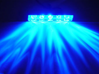    customandmore.com
