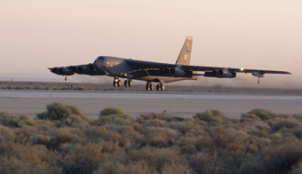  B-52.   