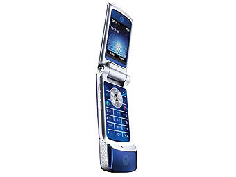 Motorola KRZR K1.    Mobiledia