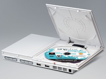 PlayStation 2.  -  Sony 