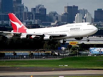 -747  Qantas.    wikimedia.org