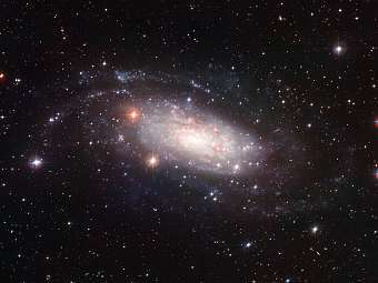  NGC 3621.  ESO and Joe DePasquale
