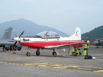 Pilatus PC-7 Mk. II.    key.aero