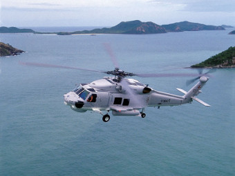 UH-60L   .    defenseindustrydaily.com