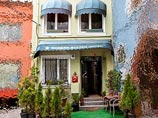    Modern Sultan Hotel,  .     ,      .     